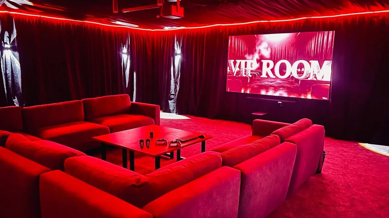 Kараоке вечер в VIP ROOM